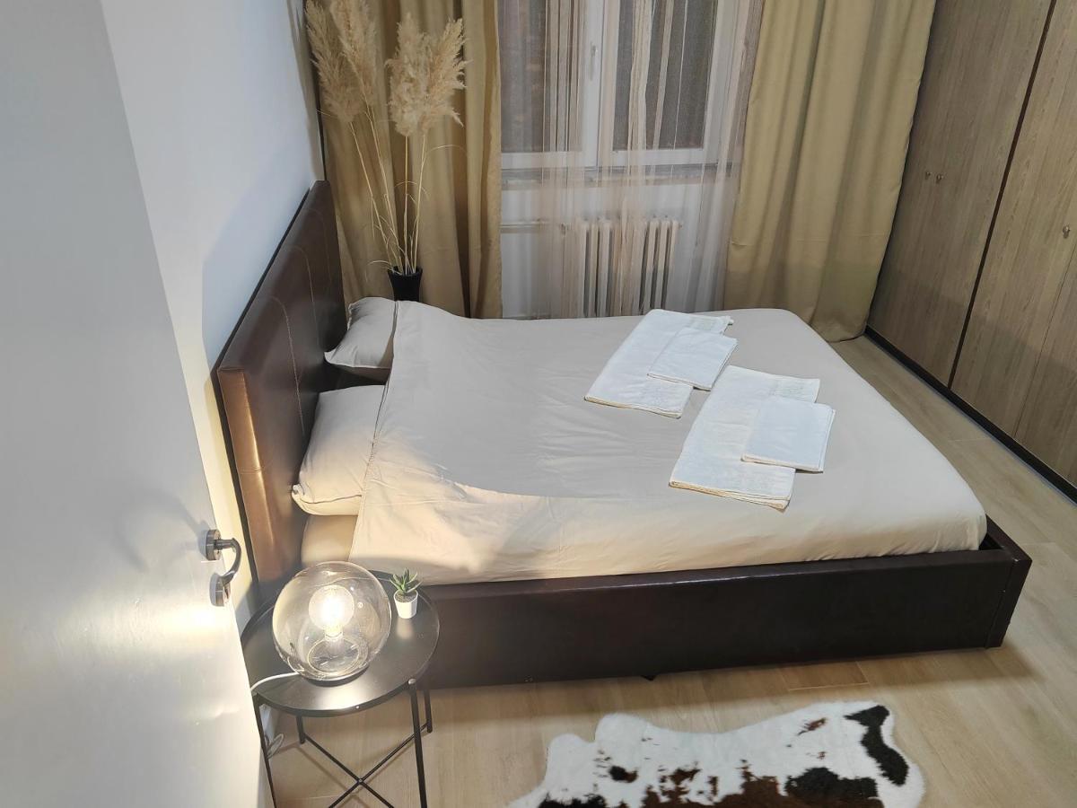 City Sqare Apartment Verde Szkopje Kültér fotó