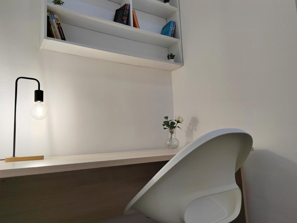 City Sqare Apartment Verde Szkopje Kültér fotó